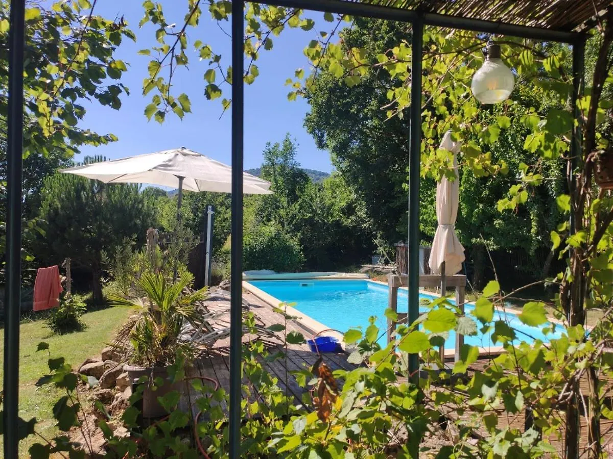 Bed and Breakfast Infocus-Du-Sud à Soula