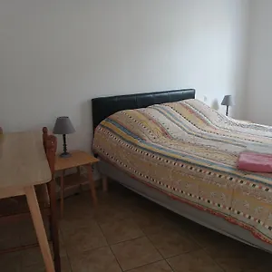 Couette-café Aux 4 Saisons, Tabre